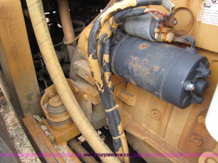 image for item B2183 Case WA60L vibratory sheeps foot roller