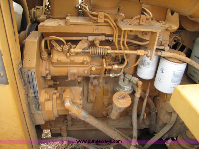 image for item B2183 Case WA60L vibratory sheeps foot roller