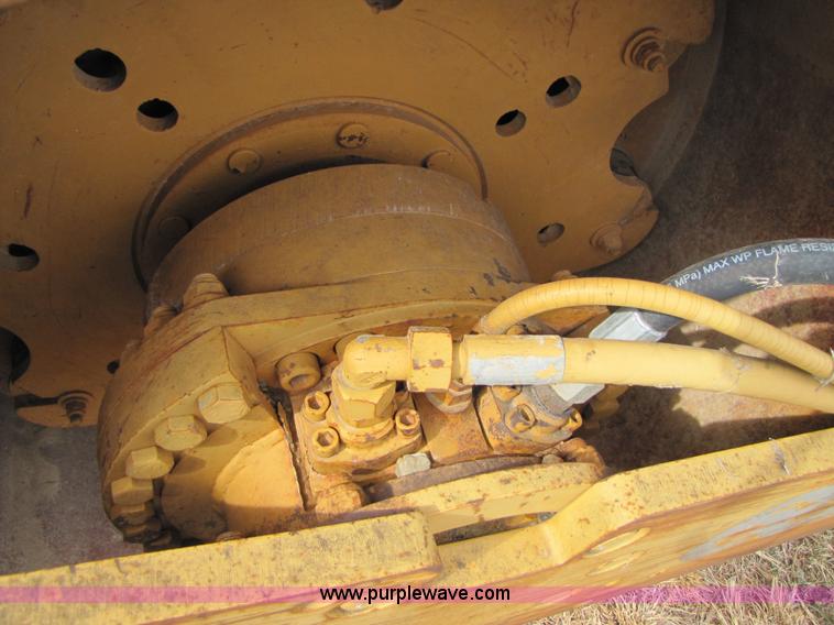image for item B2183 Case WA60L vibratory sheeps foot roller