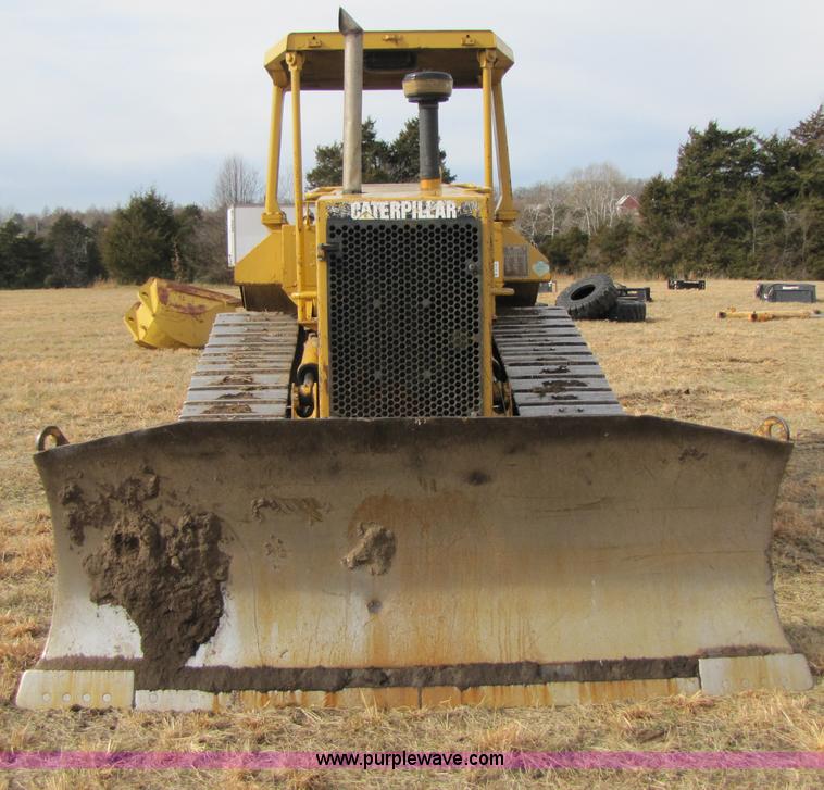 image for item B2185 1997 Caterpillar D5M XL dozer