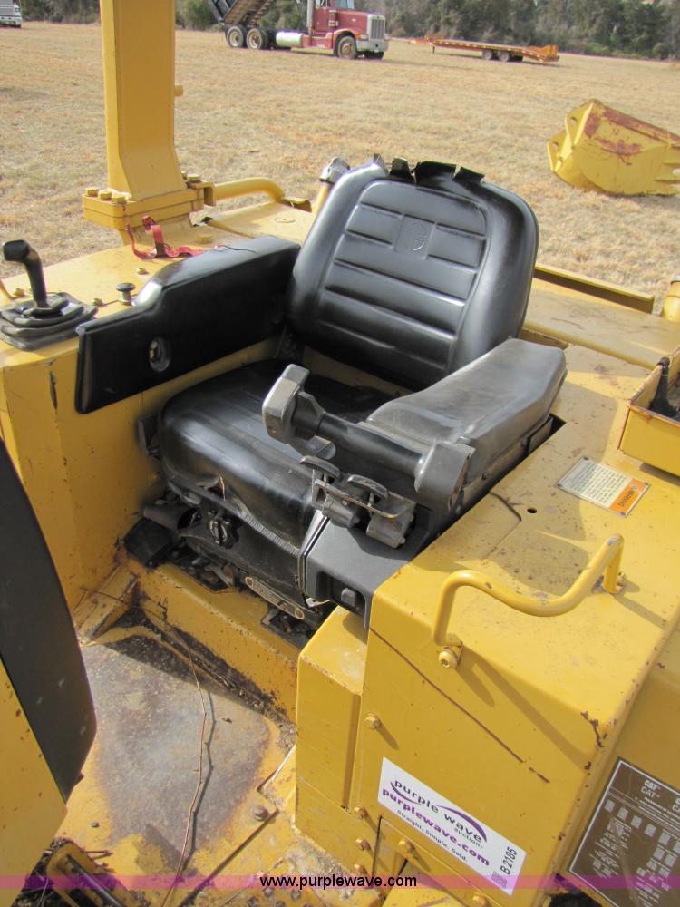 image for item B2185 1997 Caterpillar D5M XL dozer