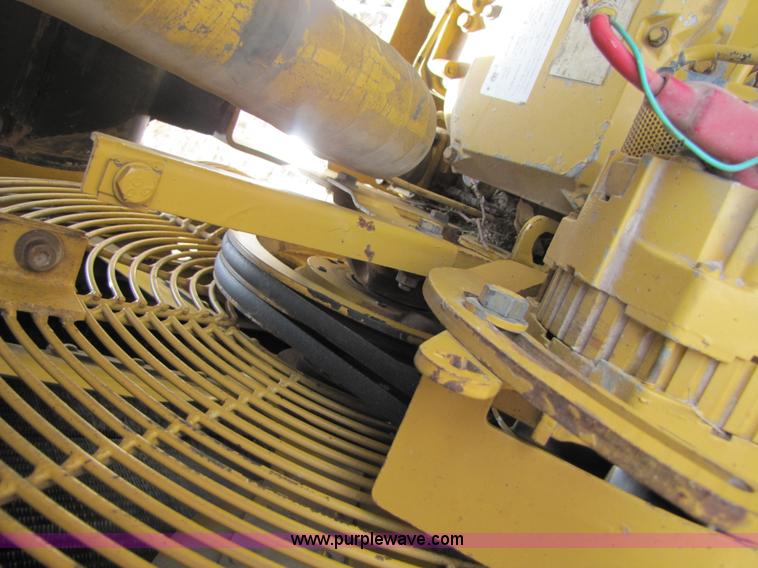 image for item B2185 1997 Caterpillar D5M XL dozer