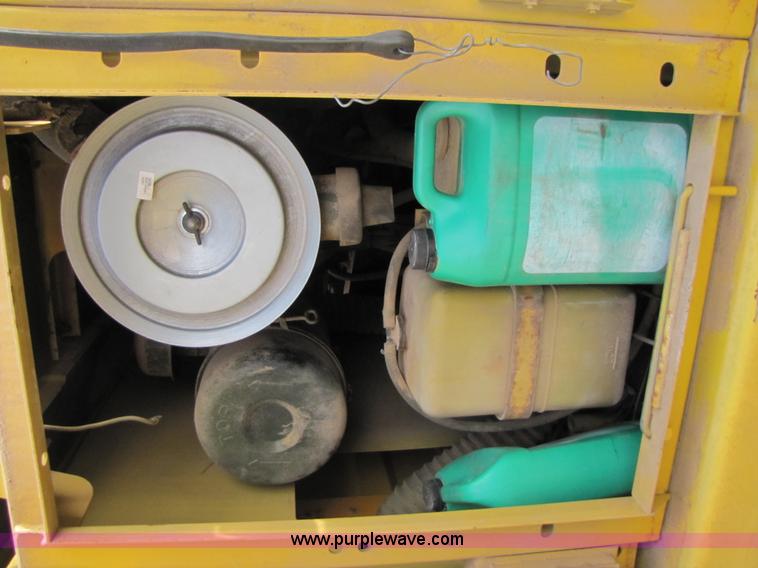 image for item B2186 1996 Komatsu PC200LC-6L excavator