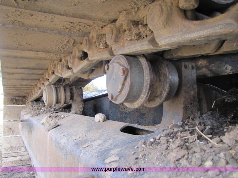 image for item B2186 1996 Komatsu PC200LC-6L excavator