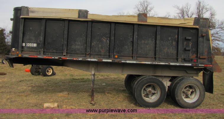 image for item B2187 1982 CMC 22' tandem axle dump trailer