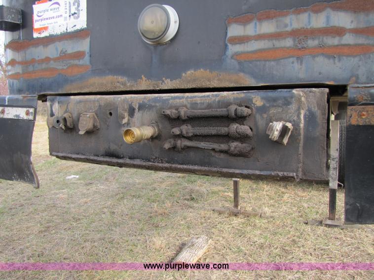 image for item B2187 1982 CMC 22' tandem axle dump trailer