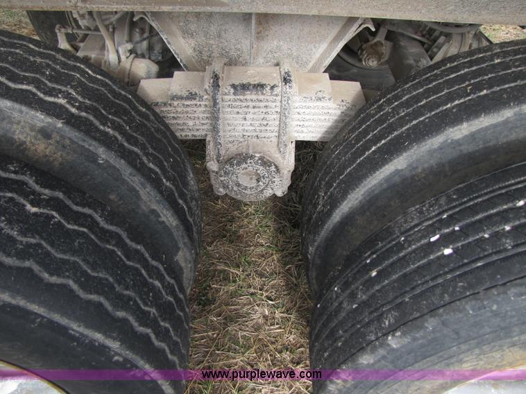 image for item B2187 1982 CMC 22' tandem axle dump trailer