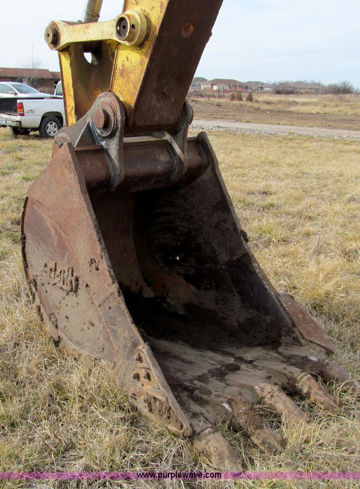 image for item B2189 Kobelco SK300LC-II excavator