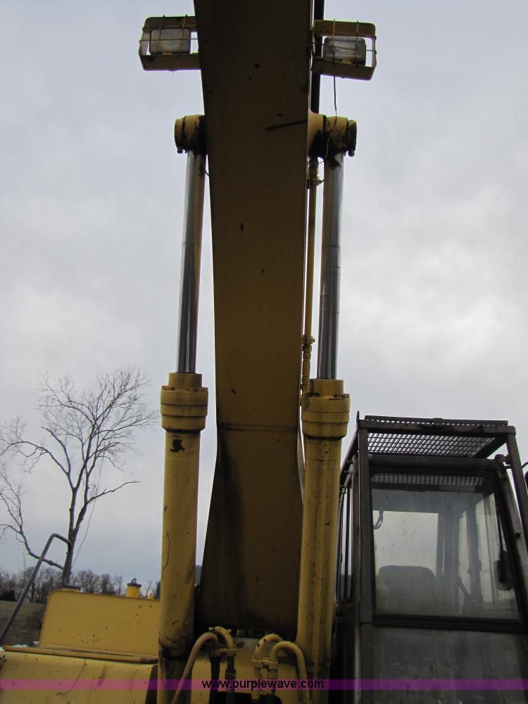 image for item B2192 Kobelco SK300LC Mark IV excavator