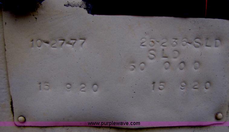 image for item B6189 1977 Nabor 25 ton flatbed lowboy trailer