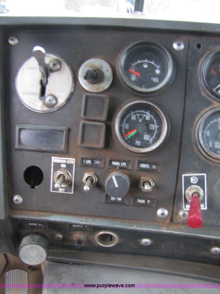 image for item B6190 1989 Mack DMM690EX dump truck