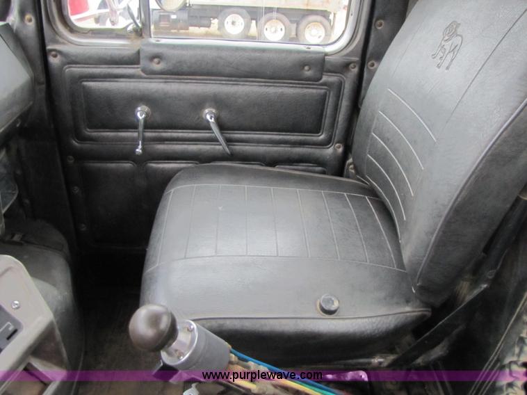 image for item B6190 1989 Mack DMM690EX dump truck