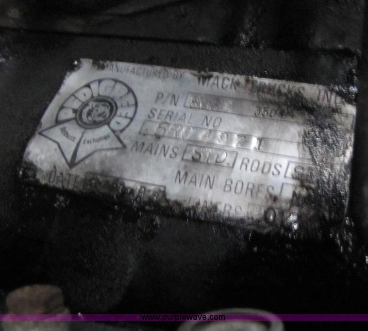 image for item B6190 1989 Mack DMM690EX dump truck