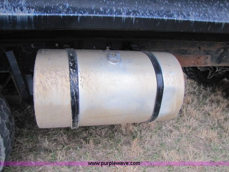 image for item B6190 1989 Mack DMM690EX dump truck