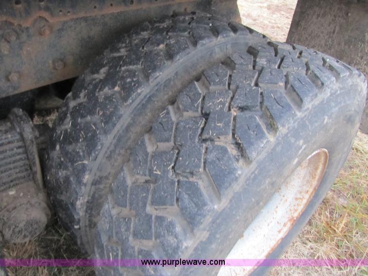 image for item B6190 1989 Mack DMM690EX dump truck