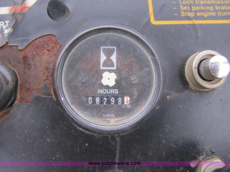 image for item B6191 1992 John Deere 544E articulating wheel loader