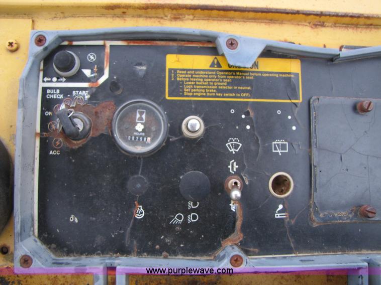 image for item B6191 1992 John Deere 544E articulating wheel loader