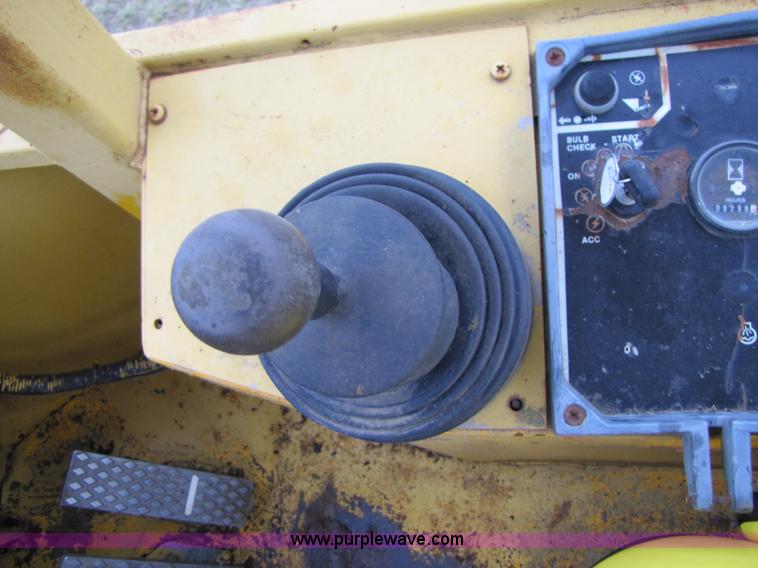 image for item B6191 1992 John Deere 544E articulating wheel loader