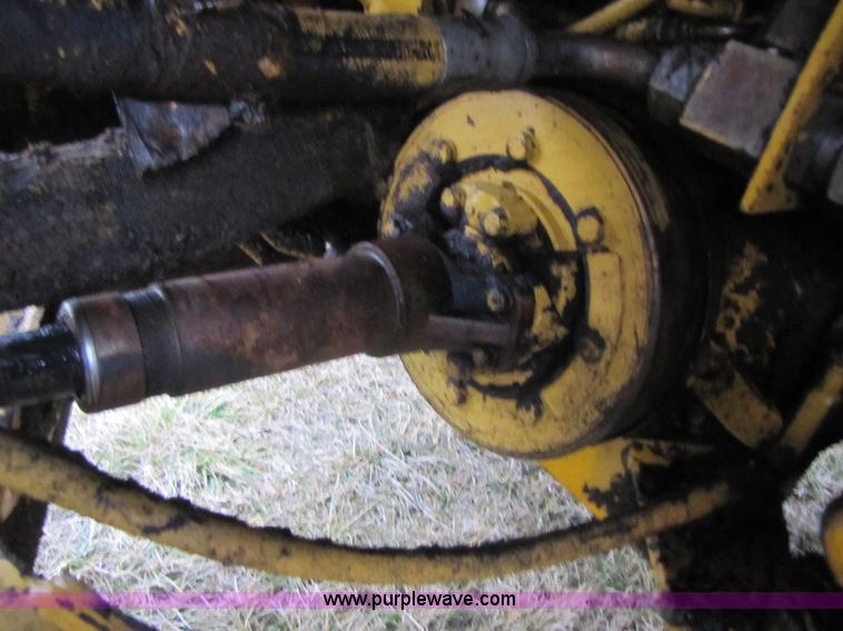 image for item B6191 1992 John Deere 544E articulating wheel loader