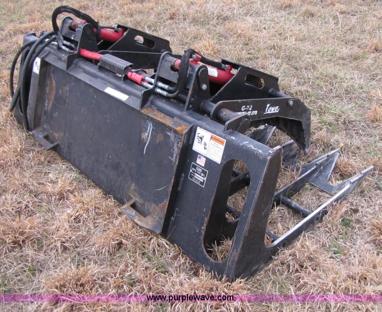 image for item E9589 2009 Lowe G72 72" brush grapple