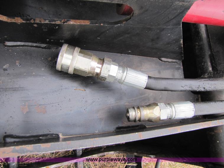 image for item E9589 2009 Lowe G72 72" brush grapple