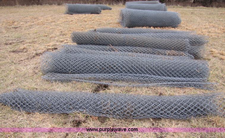 image for item E9592 Chain link fence