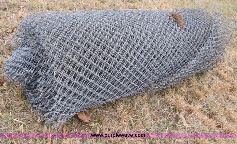 image for item E9592 Chain link fence