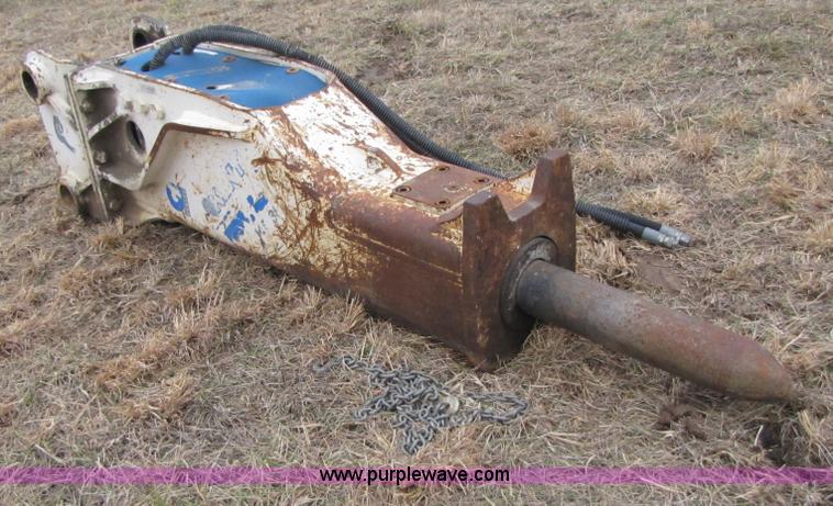 image for item E9593 Murphy KF35QT hydraulic breaker