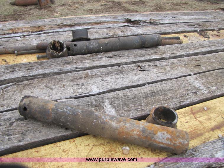 image for item E9593 Murphy KF35QT hydraulic breaker