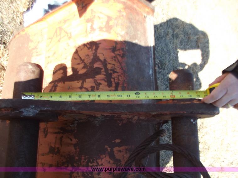 image for item E9615 56" bucket with teeth