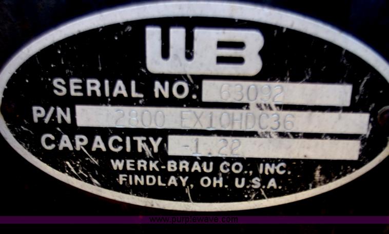 image for item E9621 36" bucket with teeth