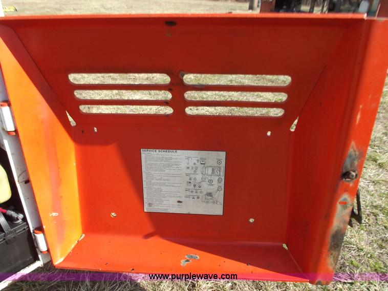 image for item E9631 Bobcat 743 skid steer