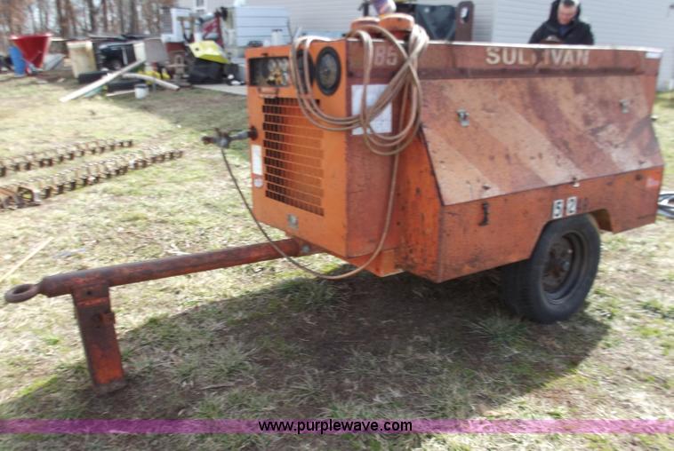 image for item E9632 Sullivan 185CFM air compressor