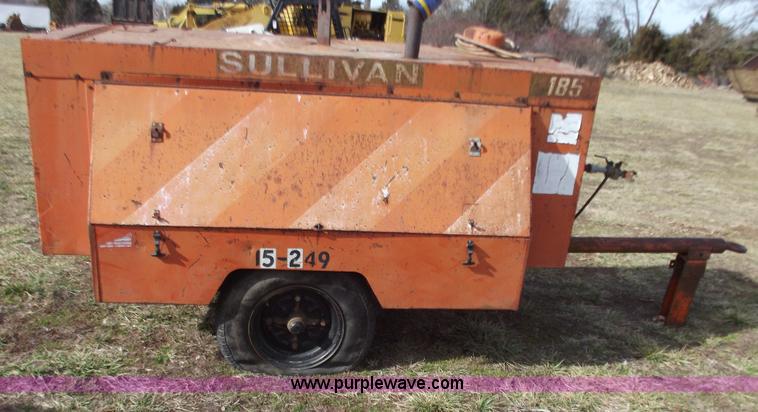 image for item E9632 Sullivan 185CFM air compressor