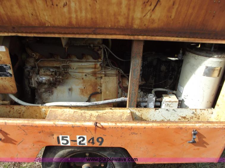 image for item E9632 Sullivan 185CFM air compressor