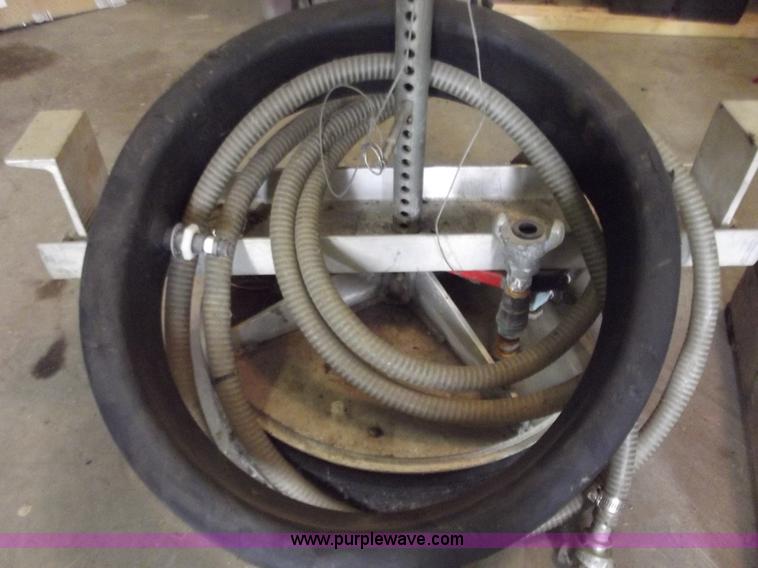 image for item E9650 2001 Cherne vacuum test pump