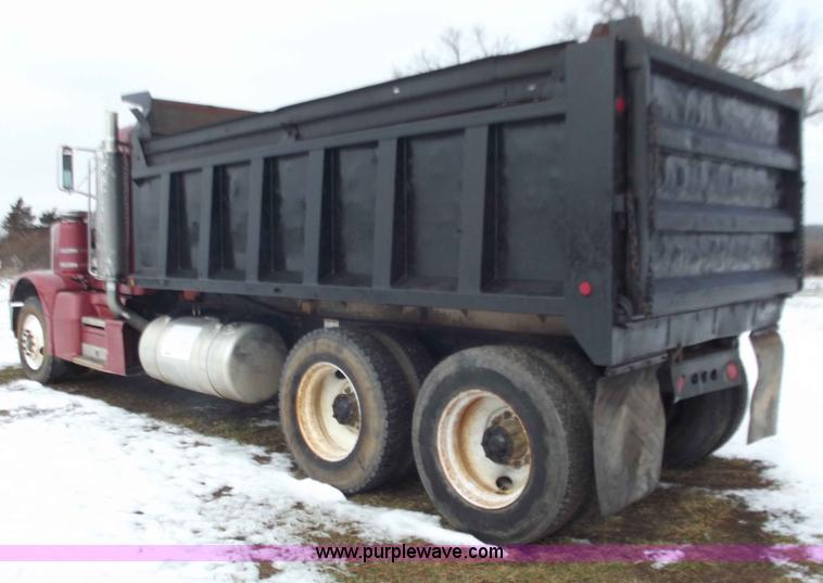 image for item E9676 1987 Peterbilt 377 dump truck