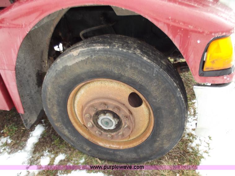 image for item E9676 1987 Peterbilt 377 dump truck