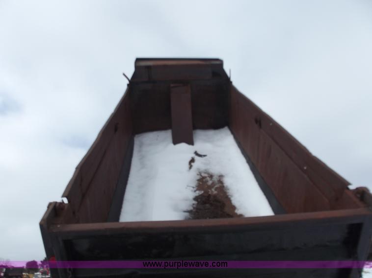 image for item E9676 1987 Peterbilt 377 dump truck