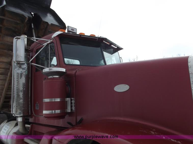 image for item E9676 1987 Peterbilt 377 dump truck