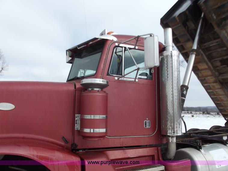 image for item E9676 1987 Peterbilt 377 dump truck
