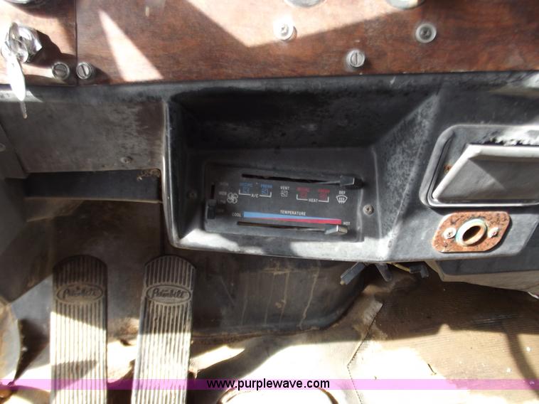 image for item E9676 1987 Peterbilt 377 dump truck