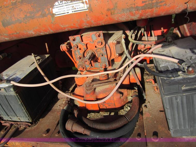 image for item A5594 Case 930 Comfort King  tractor