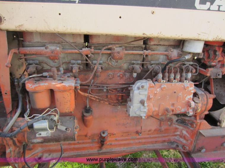 image for item A5594 Case 930 Comfort King  tractor