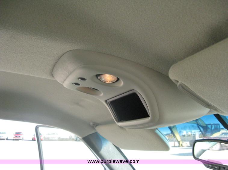 image for item A6073 2003 Chevrolet Silverado 1500 extended cab pickup