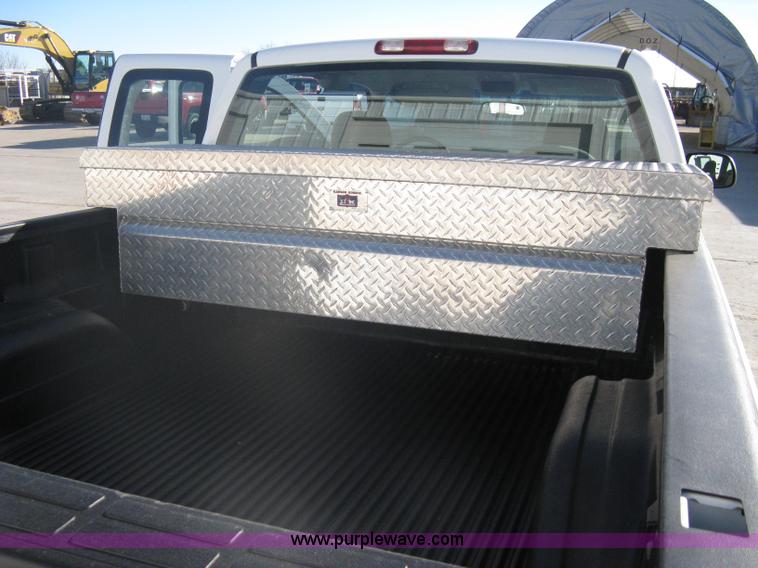 image for item A6073 2003 Chevrolet Silverado 1500 extended cab pickup