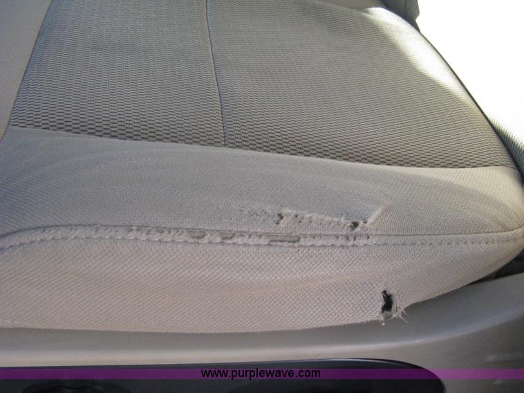 image for item A6074 2005 Ford F150 XLT SuperCrew pickup