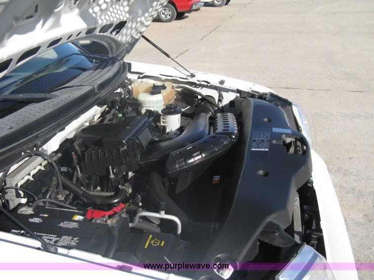 image for item A6074 2005 Ford F150 XLT SuperCrew pickup