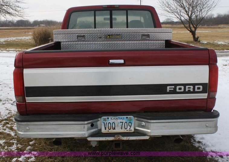 image for item A6996 1995 Ford F150 XLT SuperCab pickup truck