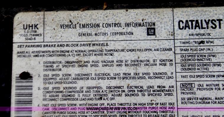 image for item A7310 1985 GMC Sierra 1500 Classic pickup truck